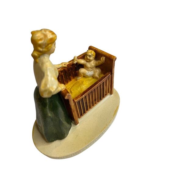 Sebastian Miniatures The Nineties, Gibson Girl at Home 1960 Figurine 3.25" - Picture 4 of 7